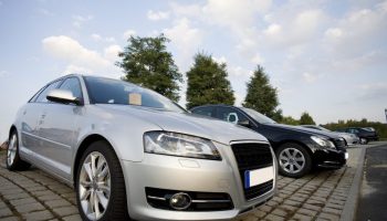 car-dealer-2138927_1280 (4)